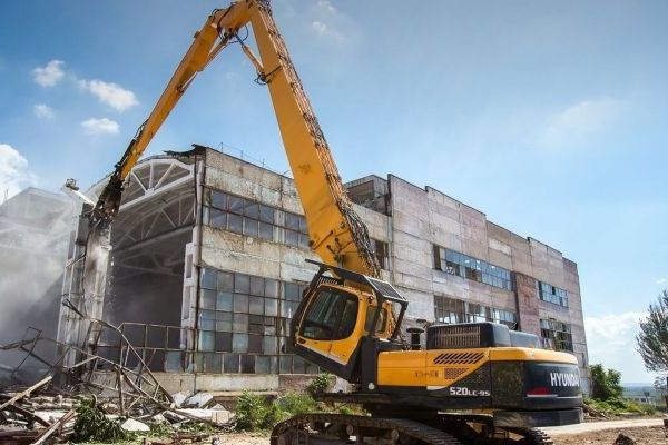 Демонтаж зданий